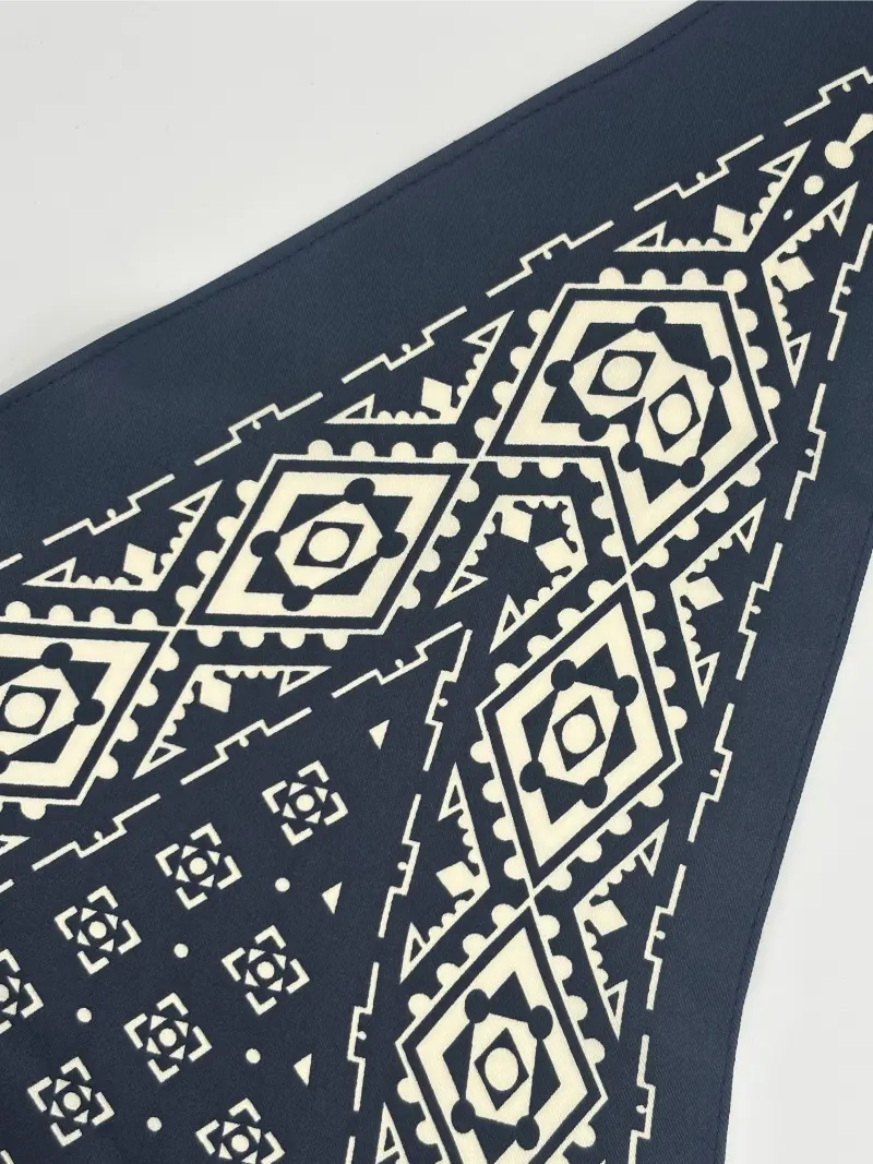 Fular Marino Kiko Bigot